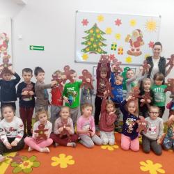 Dekorowanie pierników w przedszkolu