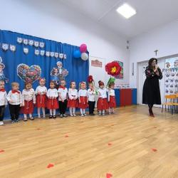 Występy grup z okazji Dnia Babci i Dziadka 