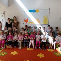 Wielkanocne warsztaty Jeżyków z panią Mileną i Dominiką 