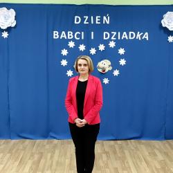 Występy dzieci na Dzień Babci i Dziadka