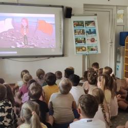 Aed74b40 Ea7f 4f35 B949 53c0fa8352ec