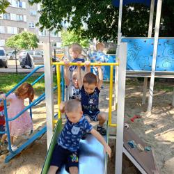 935c3b83 F6aa 4112 B0d6 F603453335be