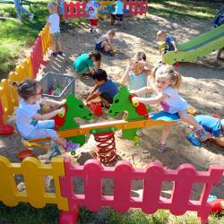 Fd245660 4f27 43e0 8d54 98432d33abe6