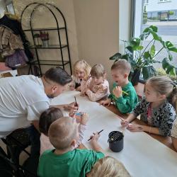 87424a31 50a0 4c16 856f 43ede4fdb7c3