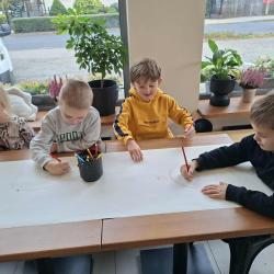 9f83ad47 6903 474f 8a7b 363e02da5d7d