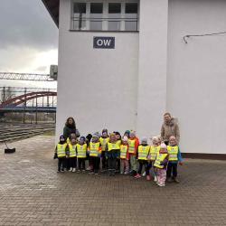 Dzień Kolejarza w grupie Jeżyki - Wyjście do Nastawni Kolejowej 