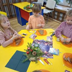 3d72ed99 9f6e 4642 B12e 567c7aa986de