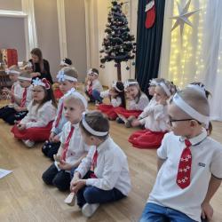 Feef58ad B8d2 42c3 A6a7 048a81b7c009